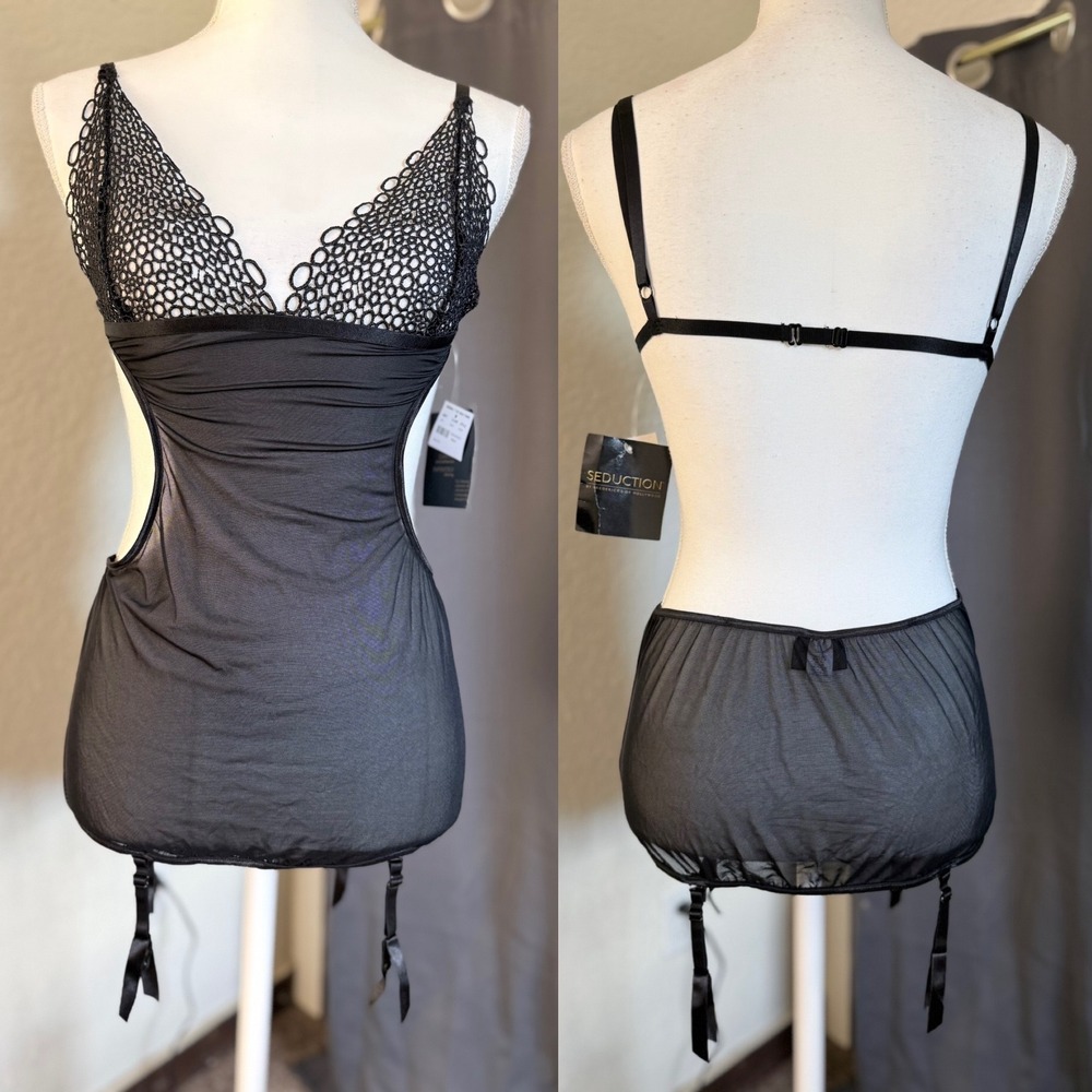 Frederick's of Hollywood Seduction Chemise Medium Black Lace Mesh Garter NWT